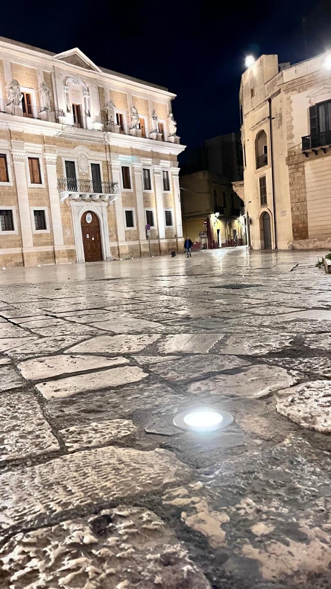 Il Duomo E Il Mare Daire Brindisi Dış mekan fotoğraf